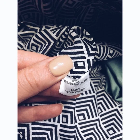 HOBO Black Leather Purse handbag shoulder strap zip top - Picture 8 of 9